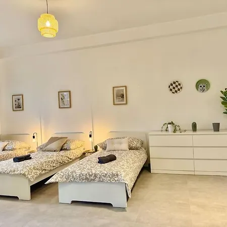 Apartamento Grosszuegiges Mit Patio *