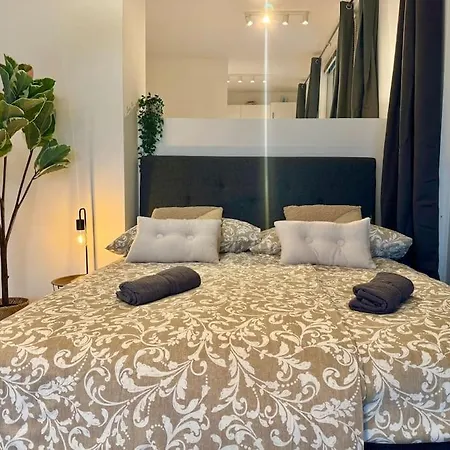 Grosszuegiges Mit Patio Apartamento *